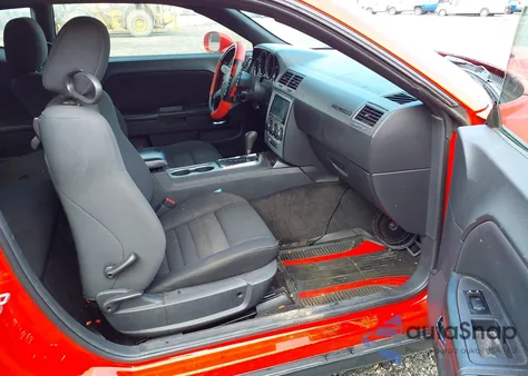 2010 Dodge Challenger Se z USA, uszkodzony, nr VIN 2B3CJ4DV0AH160630